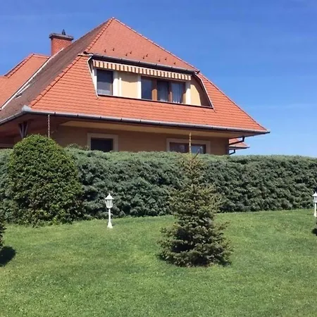 Erdgeschosssuite Mit Terrasse * Heviz