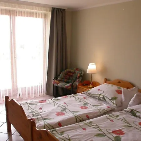 Erdgeschosssuite Mit Terrasse Apartment *