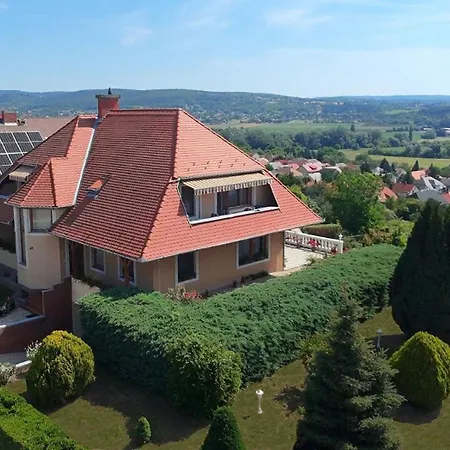 Erdgeschosssuite Mit Terrasse * Heviz